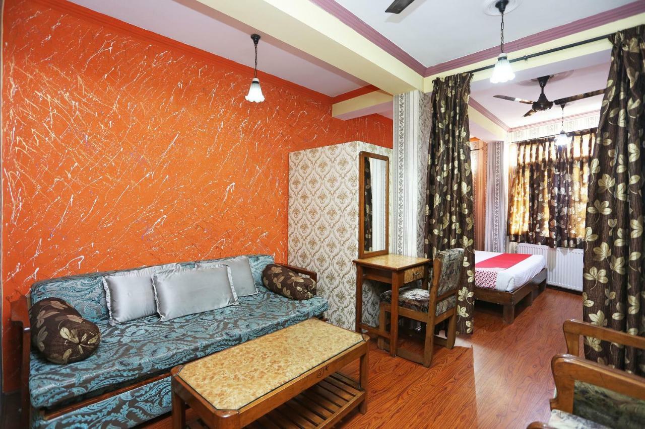 Oyo 24966 Grand Hotel & Restaurant Srinagar  Exterior photo